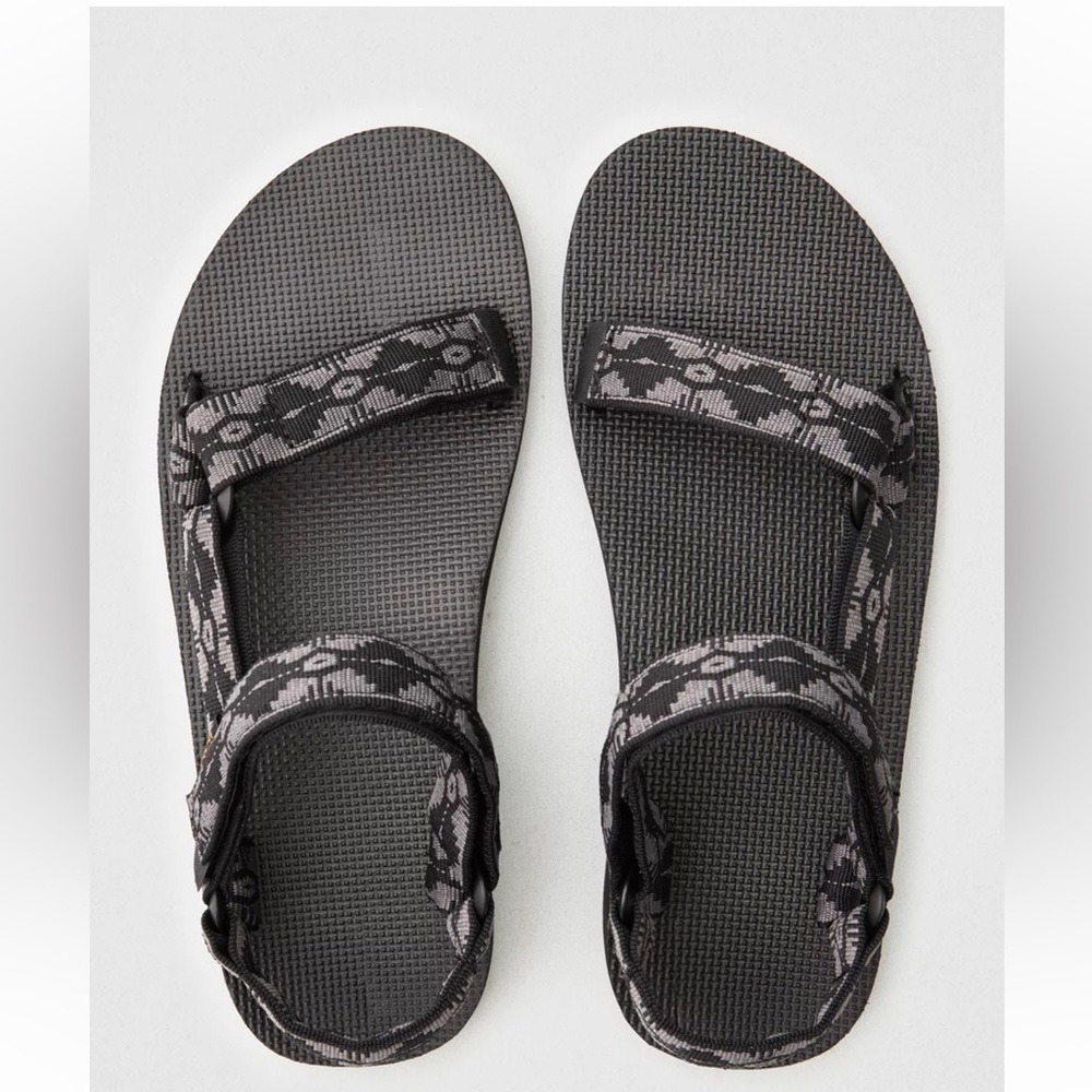 Teva Men's Original Universal Sandal - Dark Grey - men’s 10